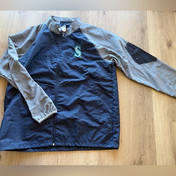 Dunbrooke Other - MLB wind breaker- Seattle mariners LARGE